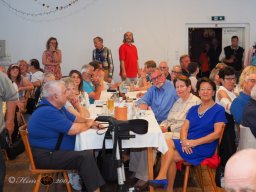 Künstler helfen Kinder - Mit Musik zur Menschlichkeit